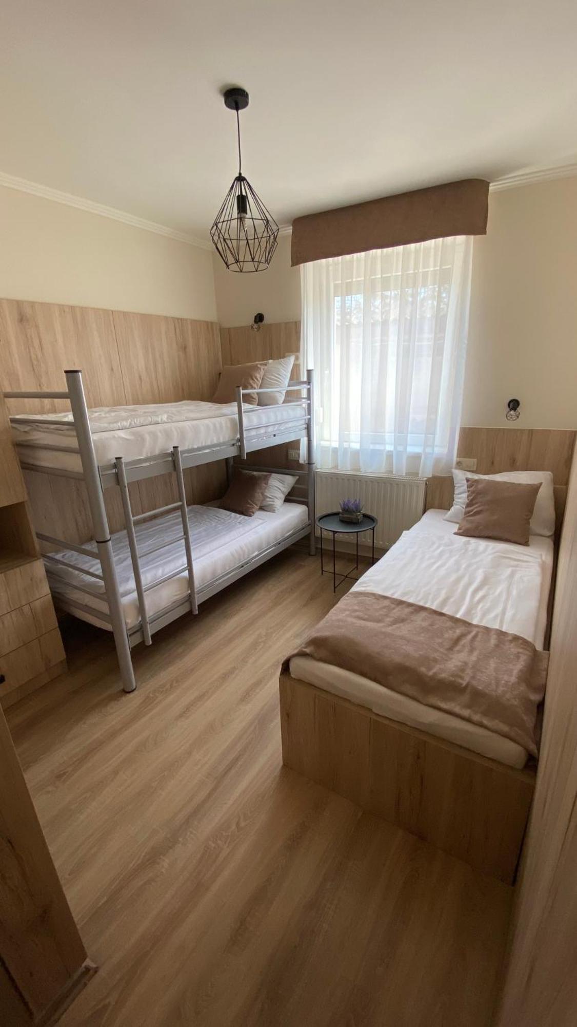 Levendula Vendégház Győr Extérieur photo